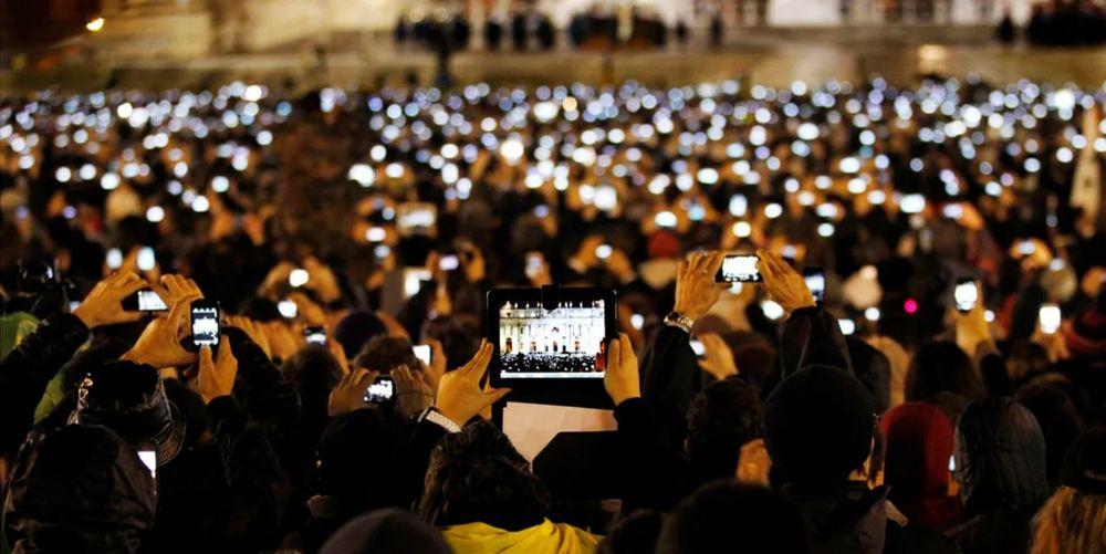 Basílica de São Pedro no Vaticano, 13 de Março, 2013 (Michael Sohn / AP)